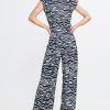 1068814 Suit model 210073 Nife