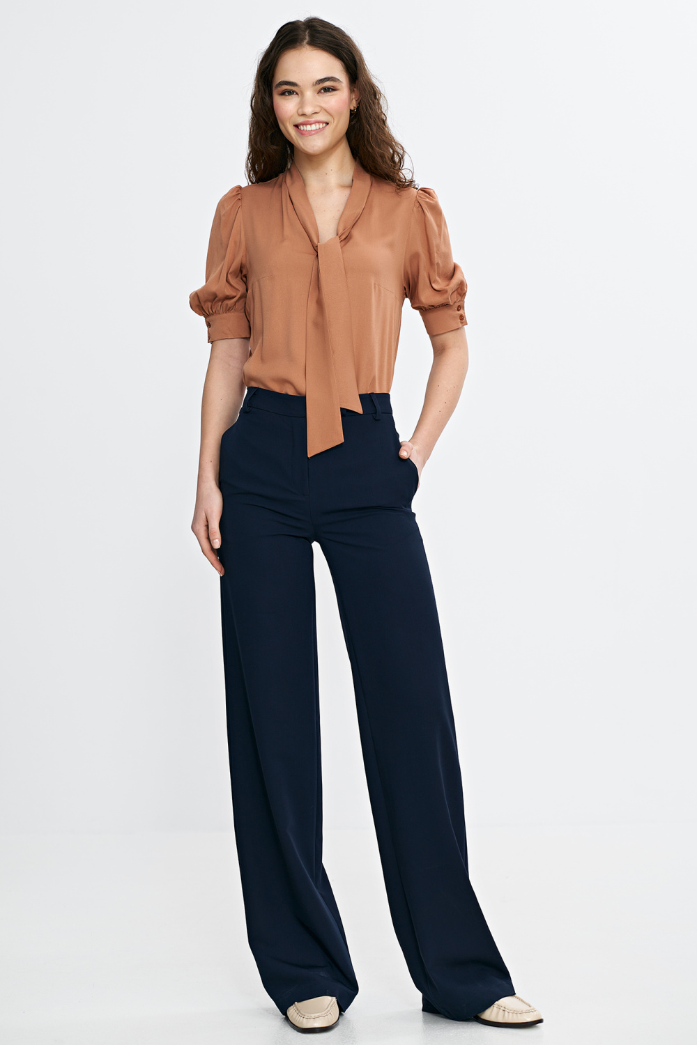 1068857 Trousers model 210085 Nife