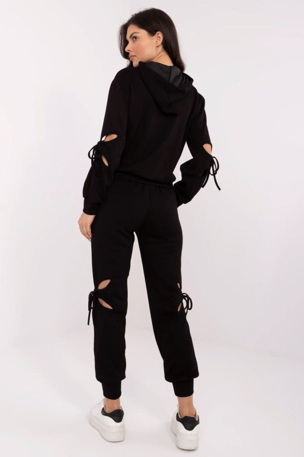 Set model 210121 NM