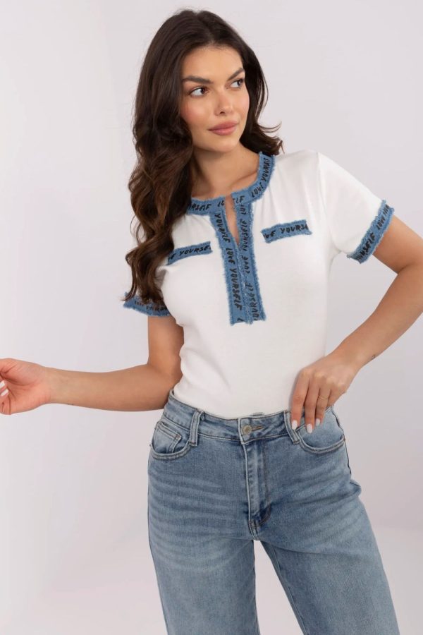 Blouse model 210126 NM