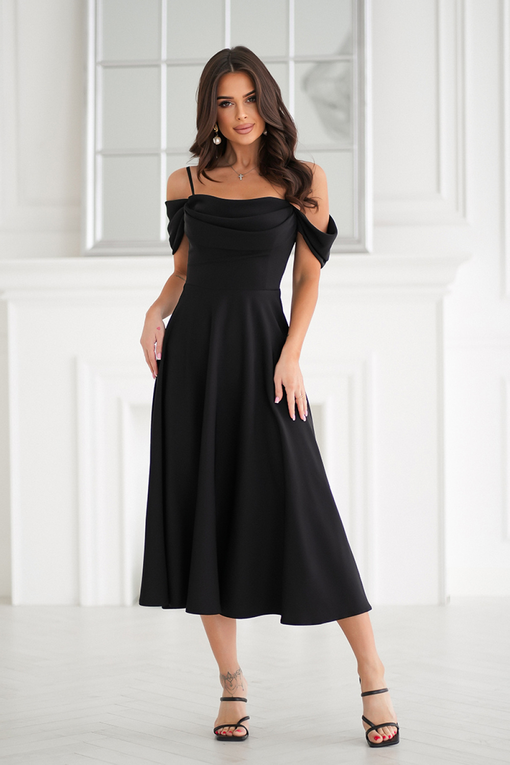 1071258 Evening dress model 210735 Bicotone