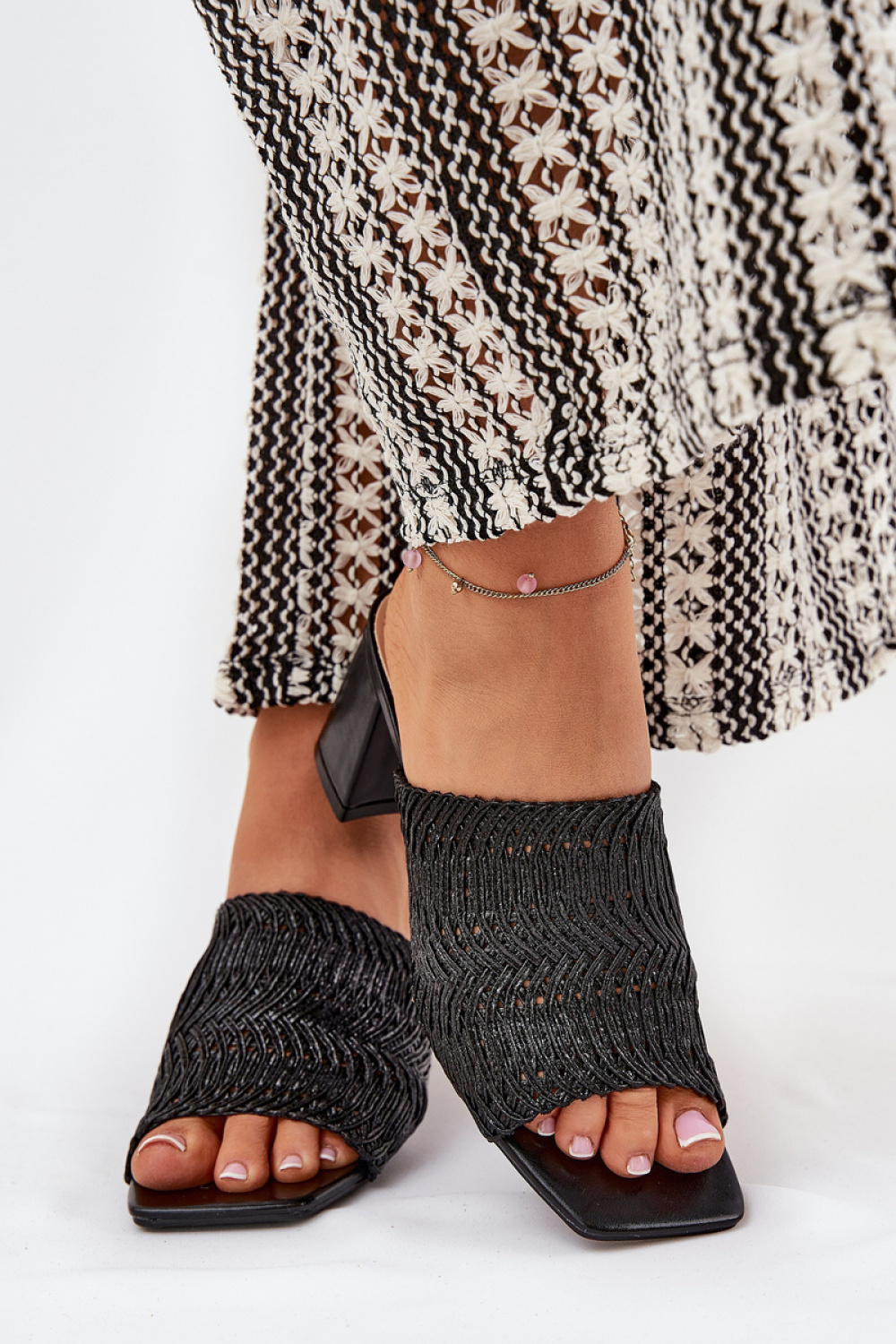 Heeled sandals model 210783 Step in style