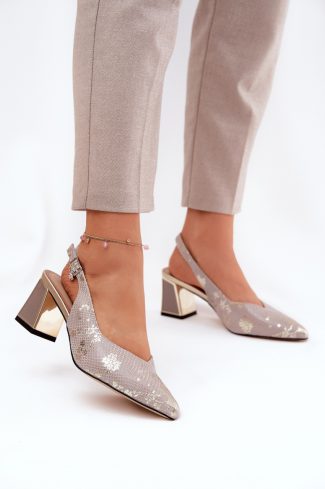 1073187 Heel sandals model 211372 Step in style