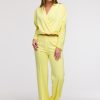 1073618 Tracksuit trousers model 211512 BeWear