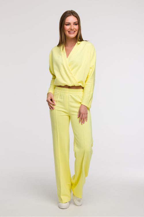 1073618 Tracksuit trousers model 211512 BeWear