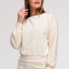 1073659 Sweatshirt model 211526 BeWear