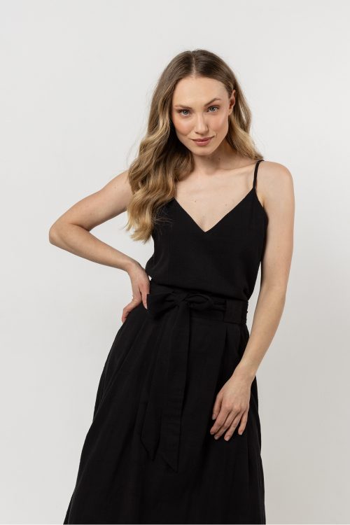 1075576 Top model 212196 awama