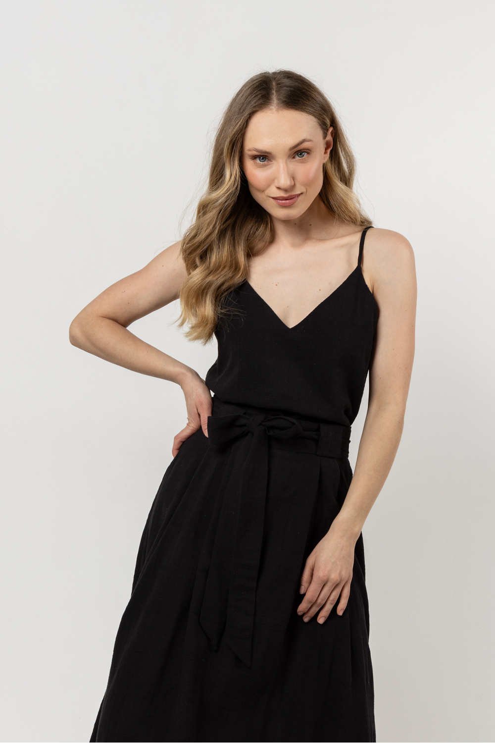 1075576 Top model 212196 awama