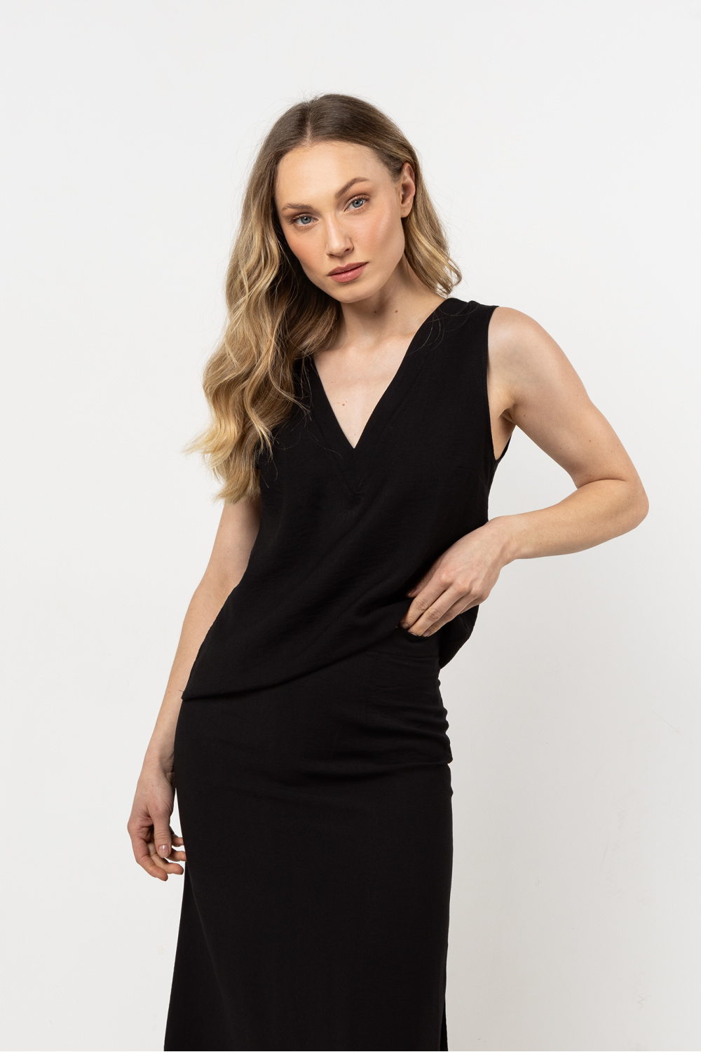 1075609 Blouse model 212206 awama