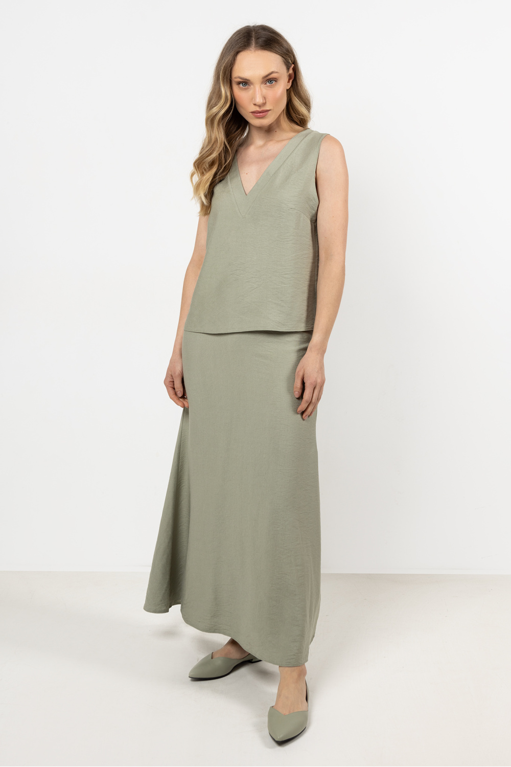 1075612 Long skirt model 212207 awama