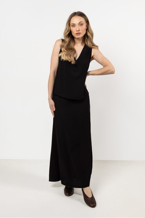 1075618 Long skirt model 212209 awama