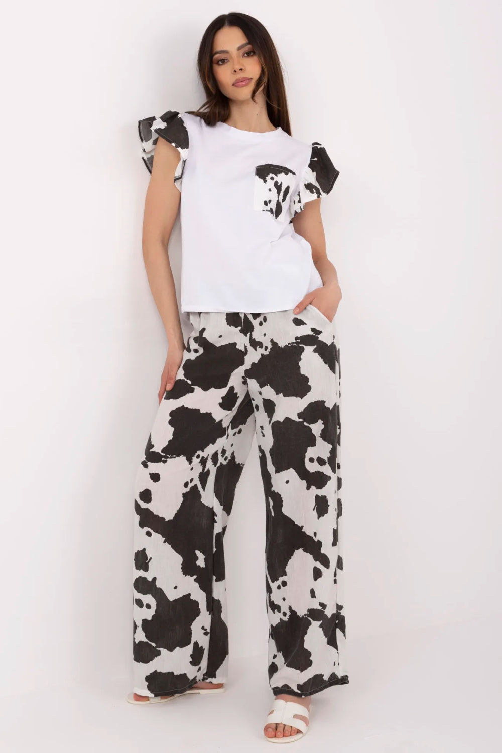 1076507 Set model 212521 Italy Moda