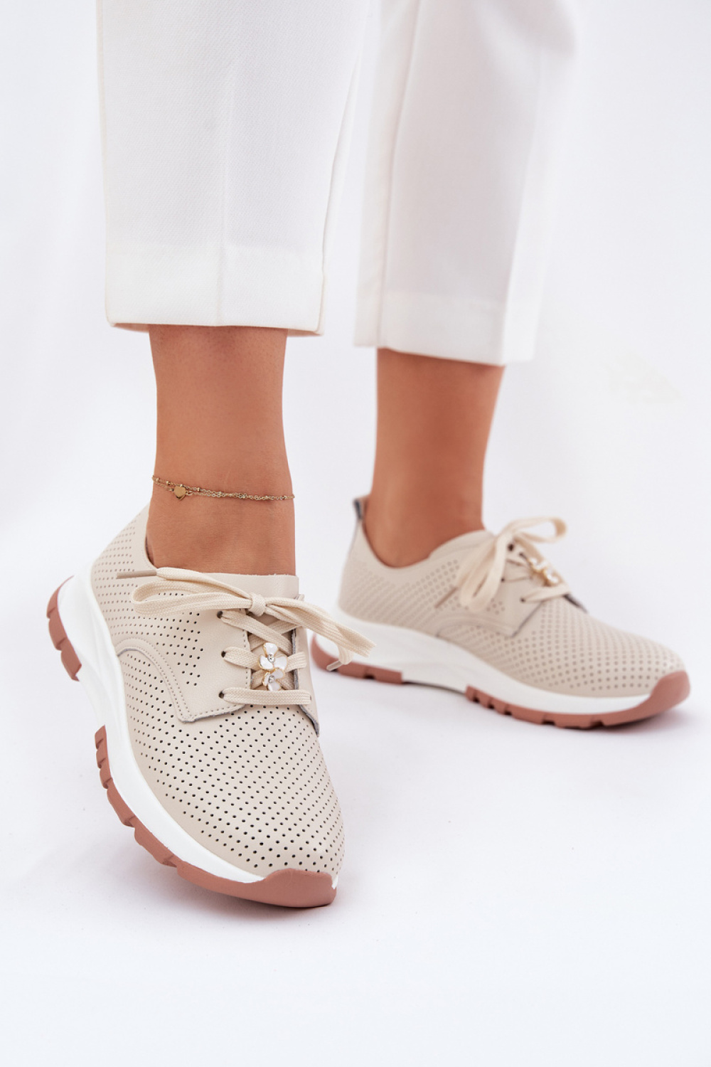 1076652 Half shoes model 212568 Step in style