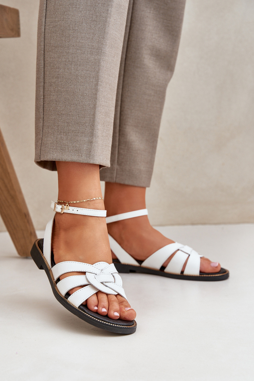 1076712 Sandals model 212588 Step in style