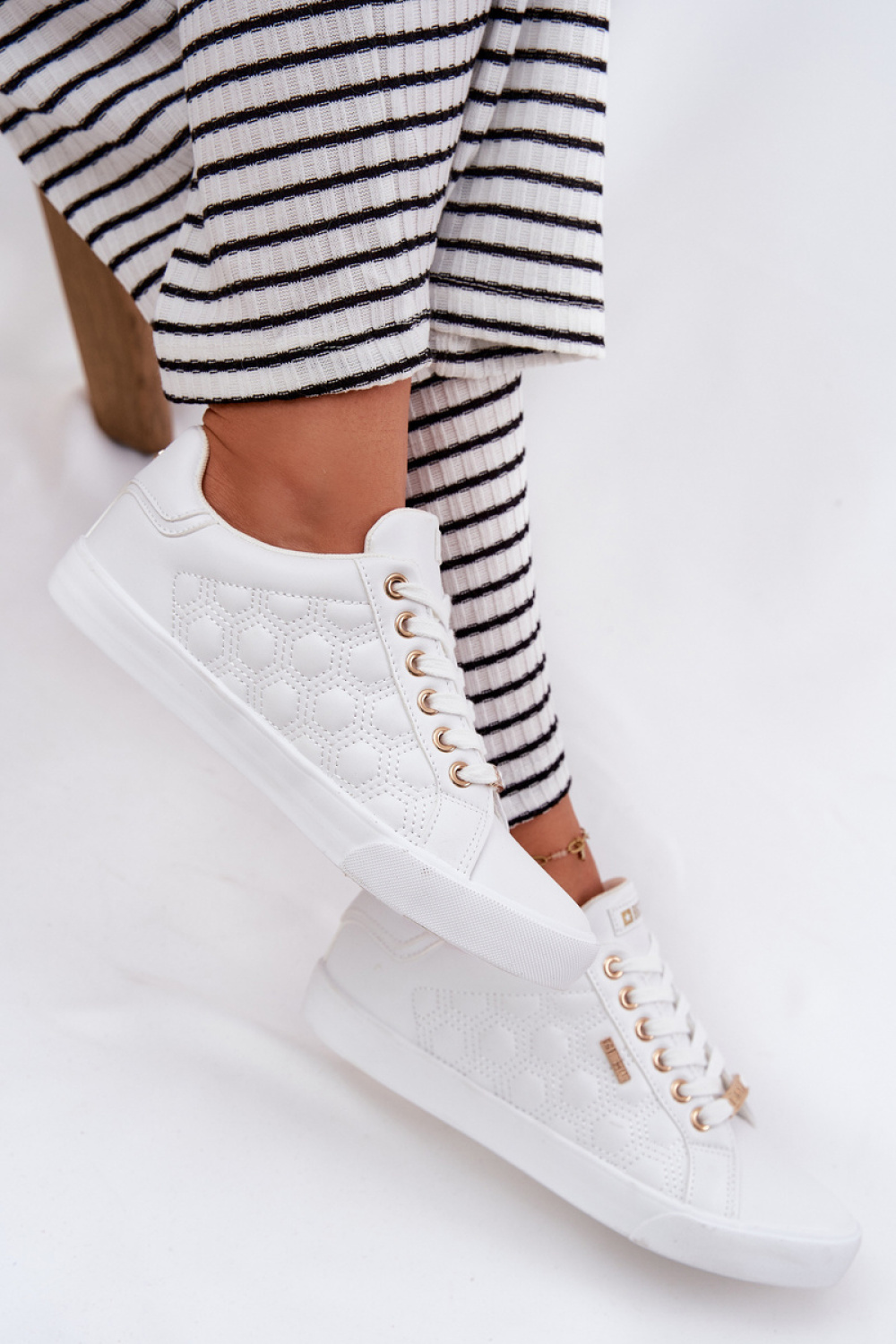 1077120 Sneakers model 212727 Step in style
