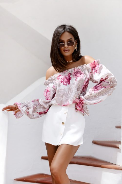 1077429 Blouse model 212840 LaBalancia