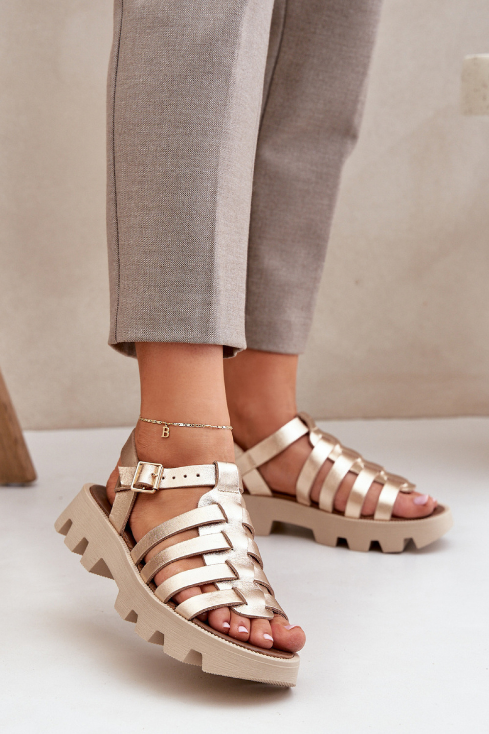 1079234 Sandals model 213471 Step in style