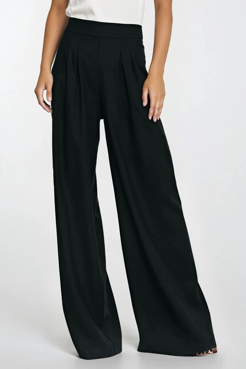 1080801 Trousers model 213974 Nife