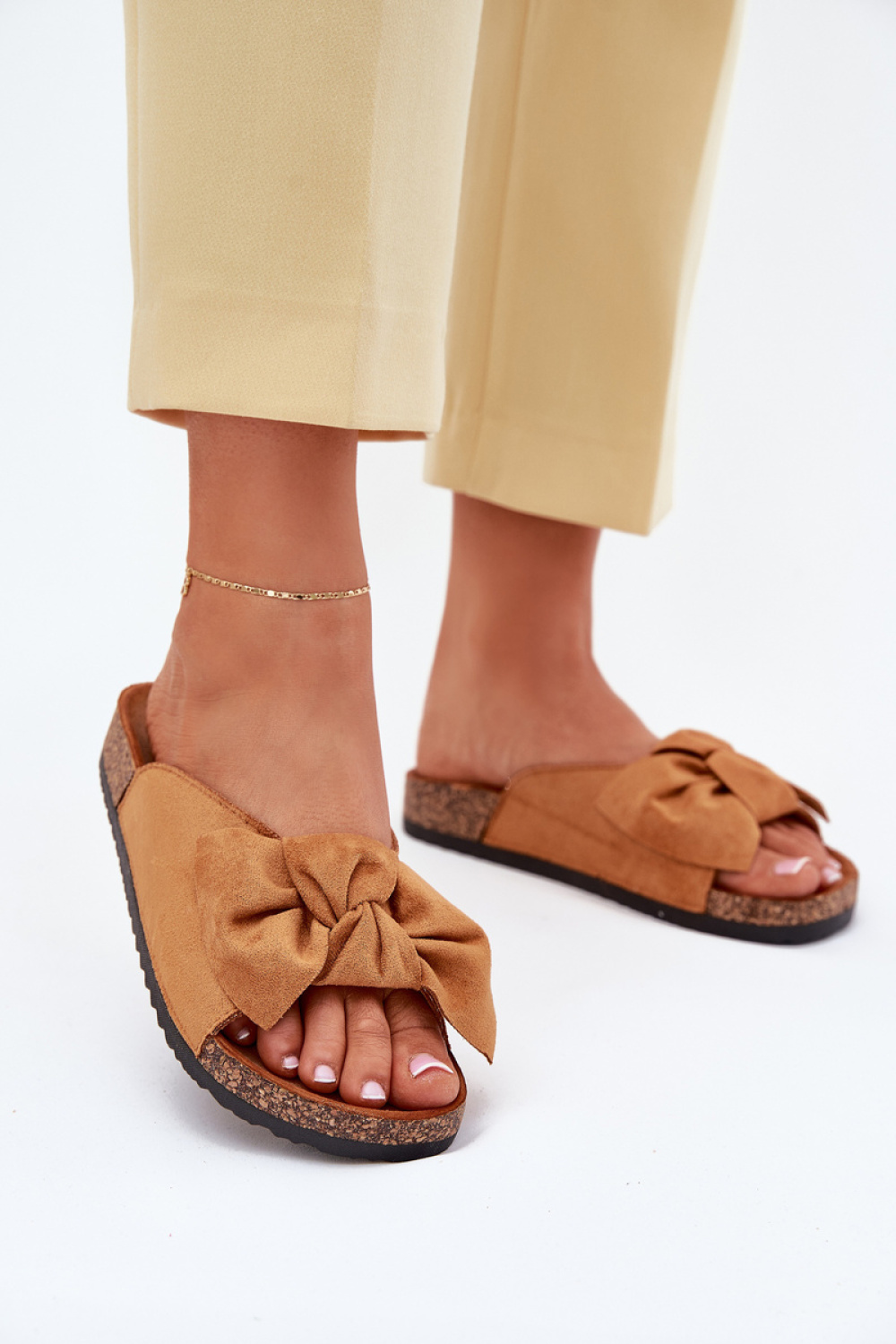 1082504 Flip-flops model 214494 Step in style