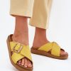1083278 Flip-flops model 214737 Step in style