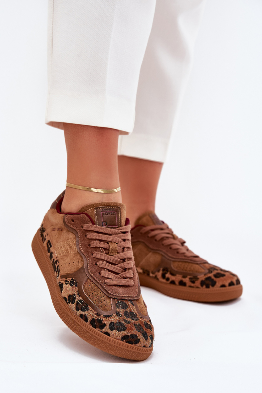 1085747 Sport Shoes model 215476 Step in style
