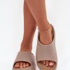 1088537 Flip-flops model 216429 Step in style