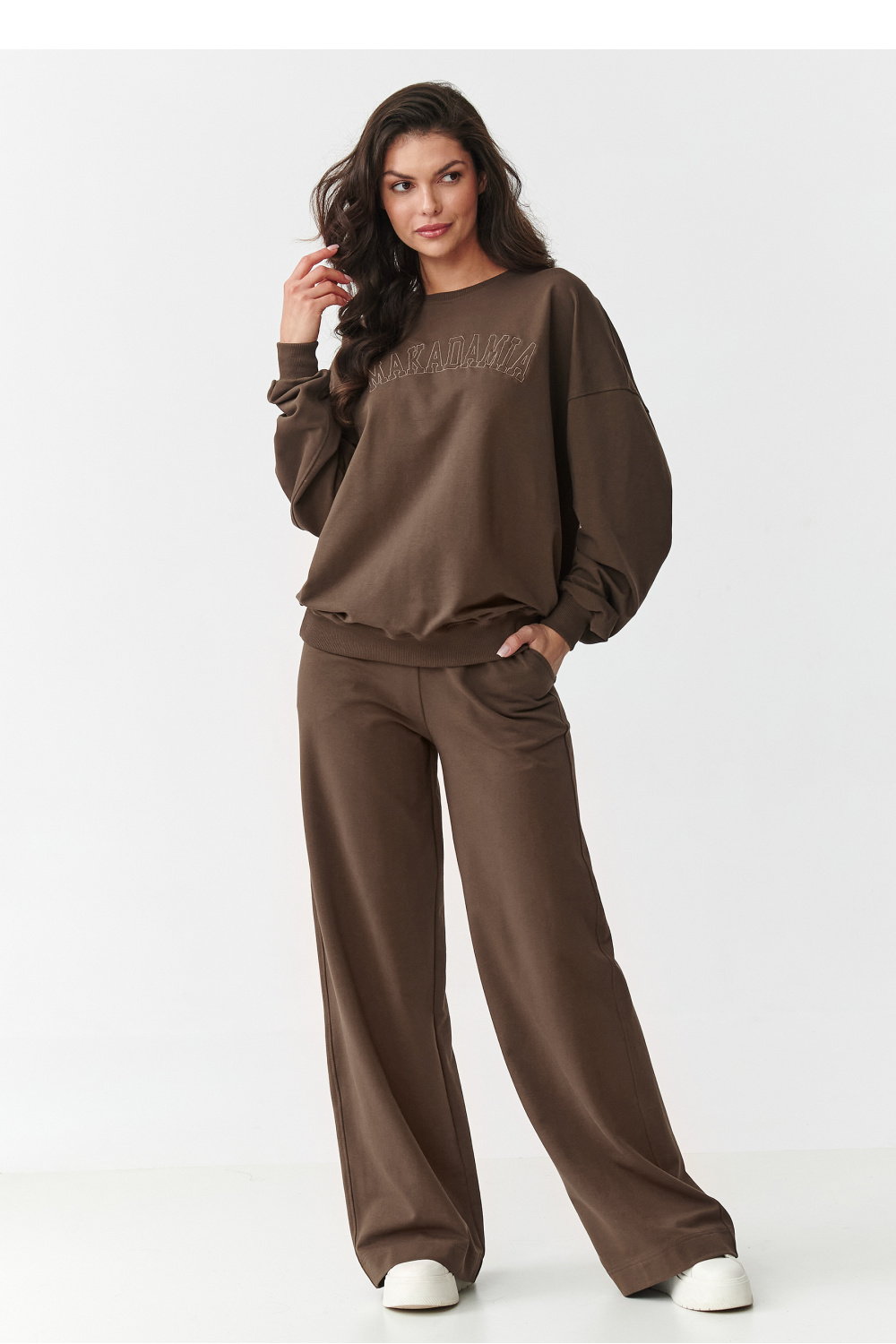 1090010 Set model 216933 Makadamia