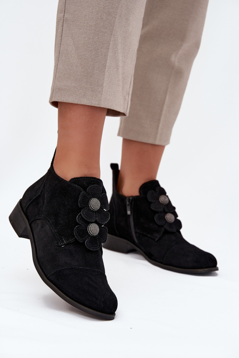 1090155 Half shoes model 216986 Step in style