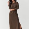 1090670 Daydress model 217148 Makadamia