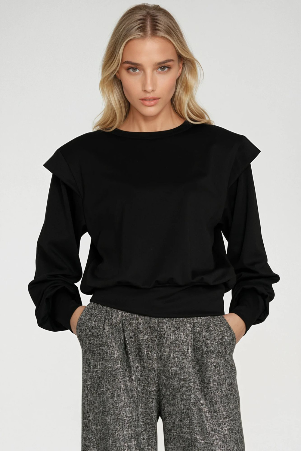 1091948 Sweatshirt model 217576 Nife