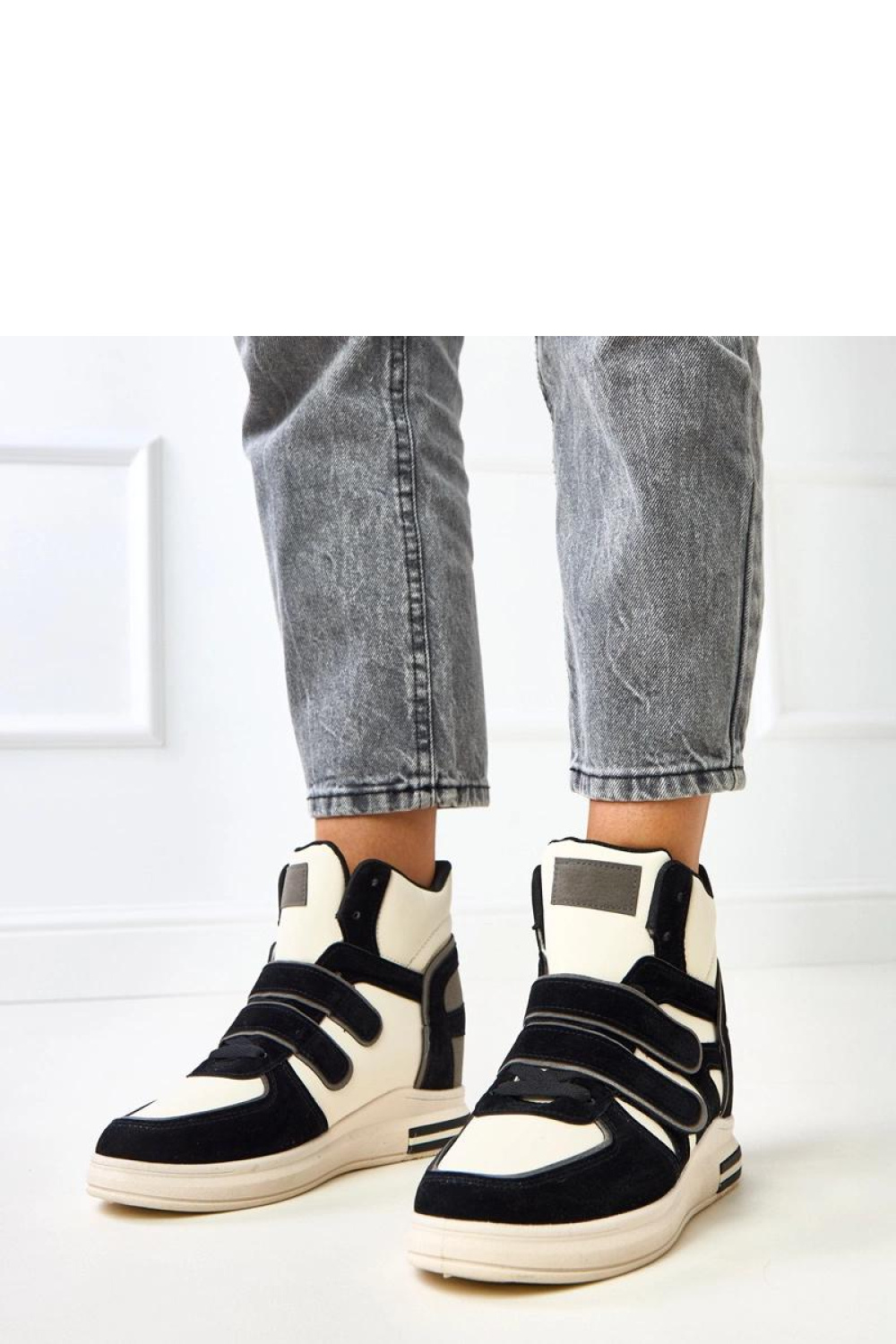 1093141 Wedge sneakers model 217956 Solea
