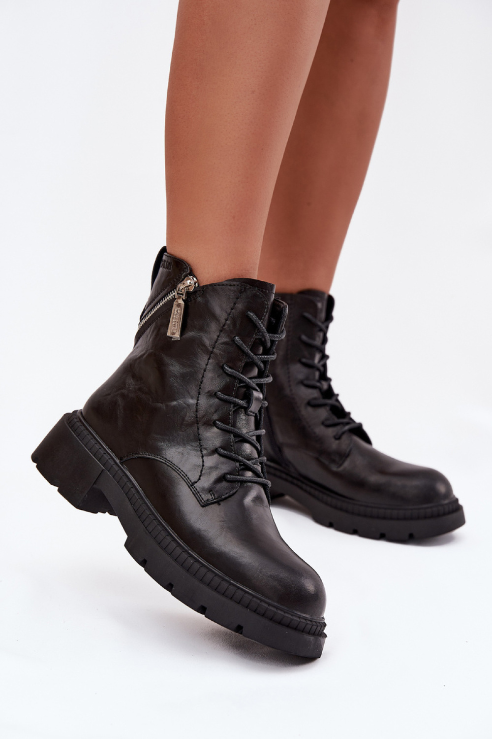 1093466 Bootie model 218065 Step in style