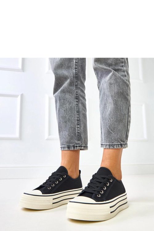 1093757 Sneakers model 218155 Solea