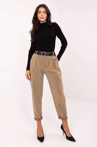 1094638 Women trousers model 218446 Italy Moda