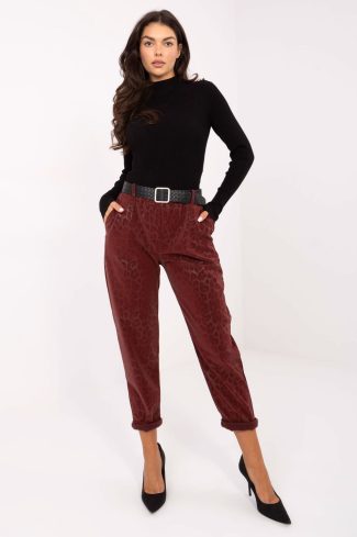 1094641 Women trousers model 218447 Italy Moda