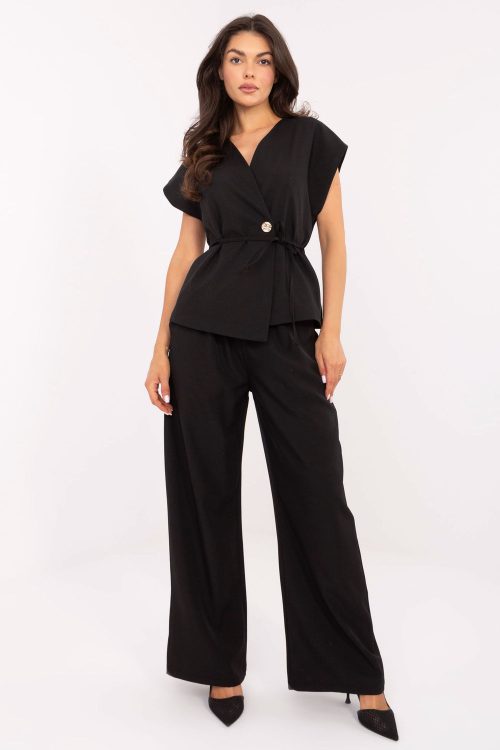1094659 Set model 218453 Italy Moda