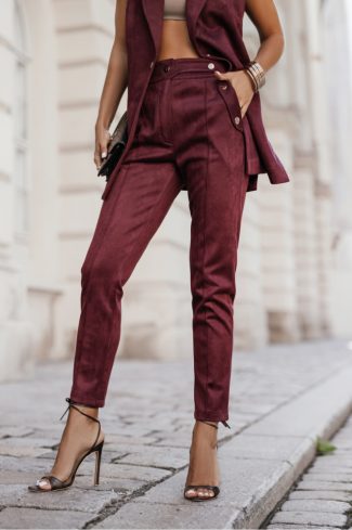 1095061 Women trousers model 218576 LaBalancia