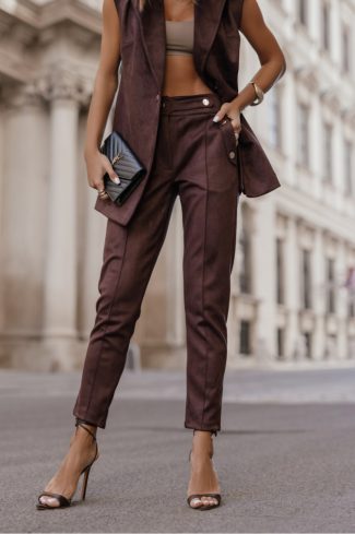 1095063 Women trousers model 218577 LaBalancia