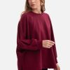 1095258 Sweatshirt model 218642 BeWear