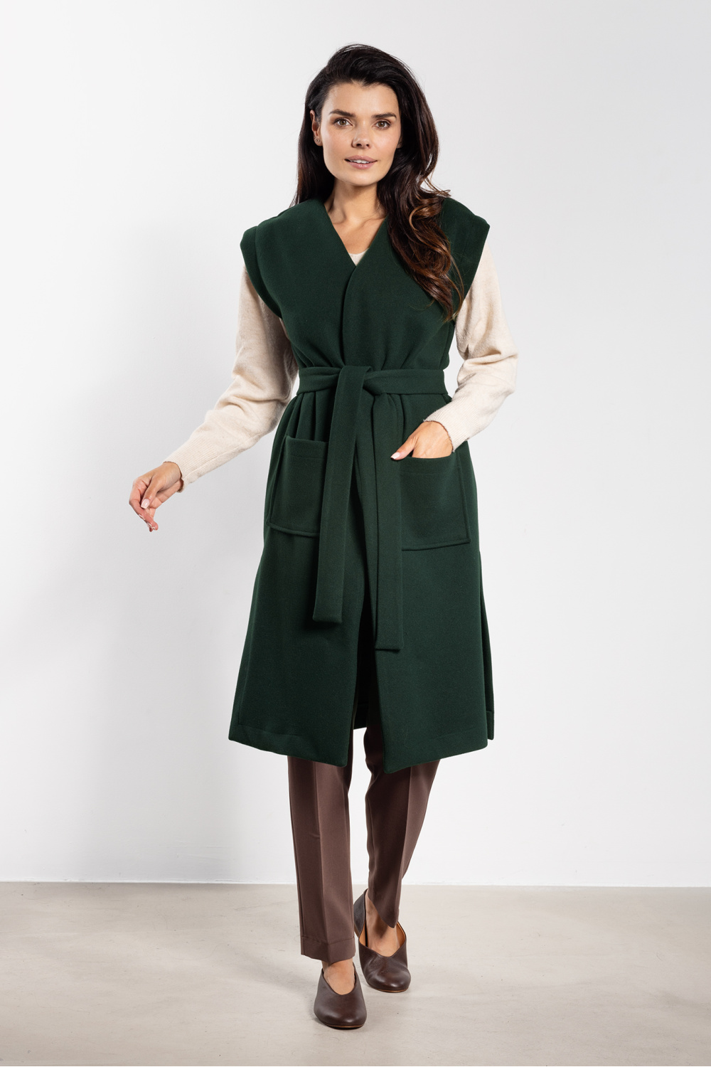 1096175 Gilet model 218957 awama