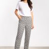Women trousers model 218973 awama