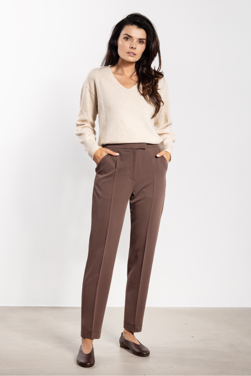 1096231 Women trousers model 218977 awama