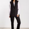 1096242 Gilet model 218981 awama