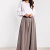 1096254 Women trousers model 218986 awama