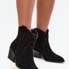 Heel boots model 219125 Step in style