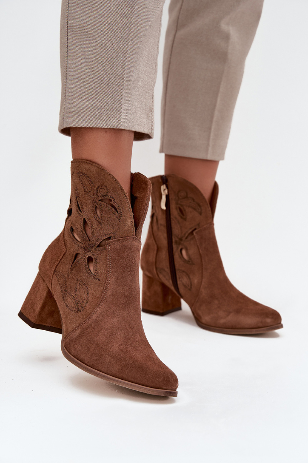 1096695 Heel boots model 219132 Step in style