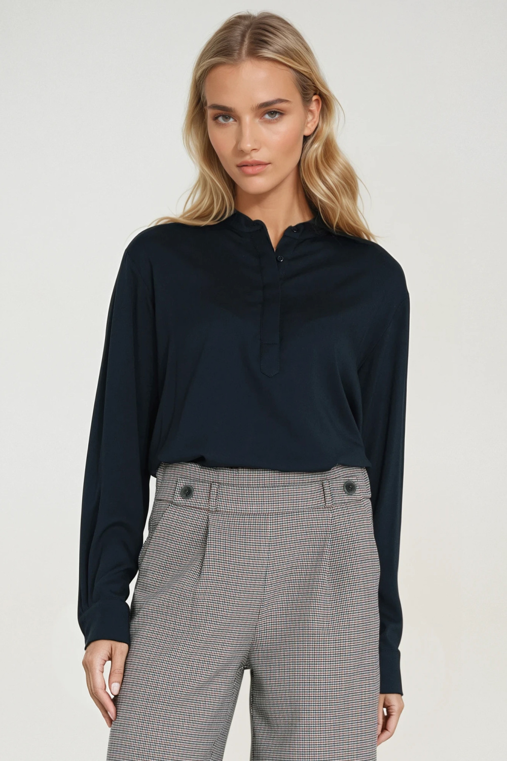 1098753 Blouse model 219775 Nife