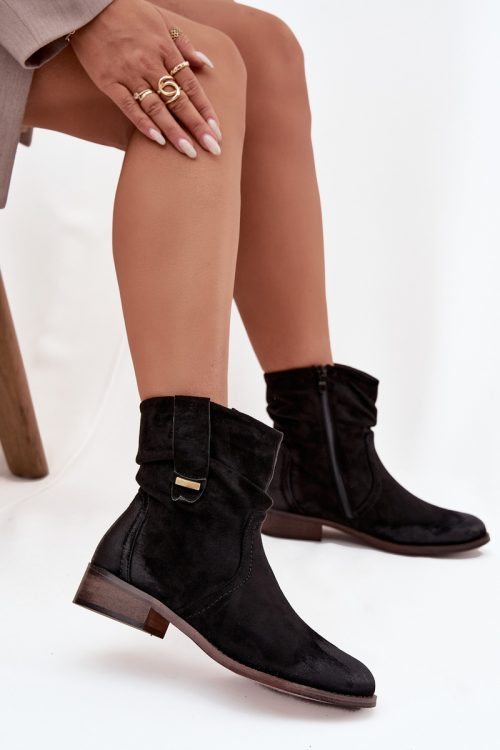 1099987 Boots model 220191 Step in style