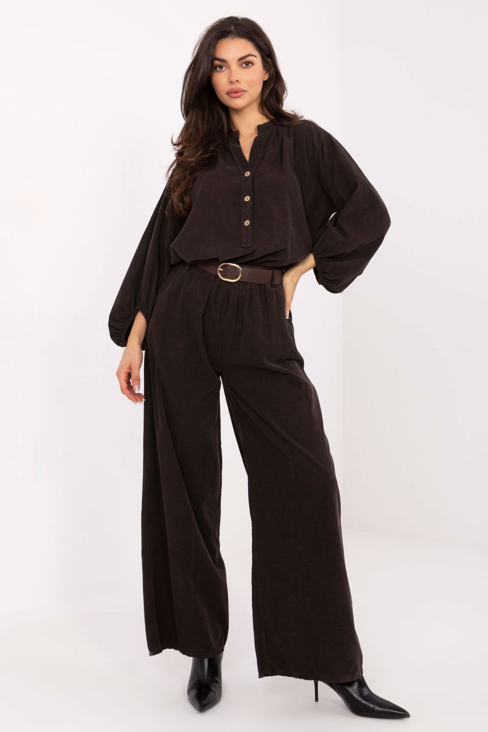 1100273 corduroy trousers model 220282 Italy Moda
