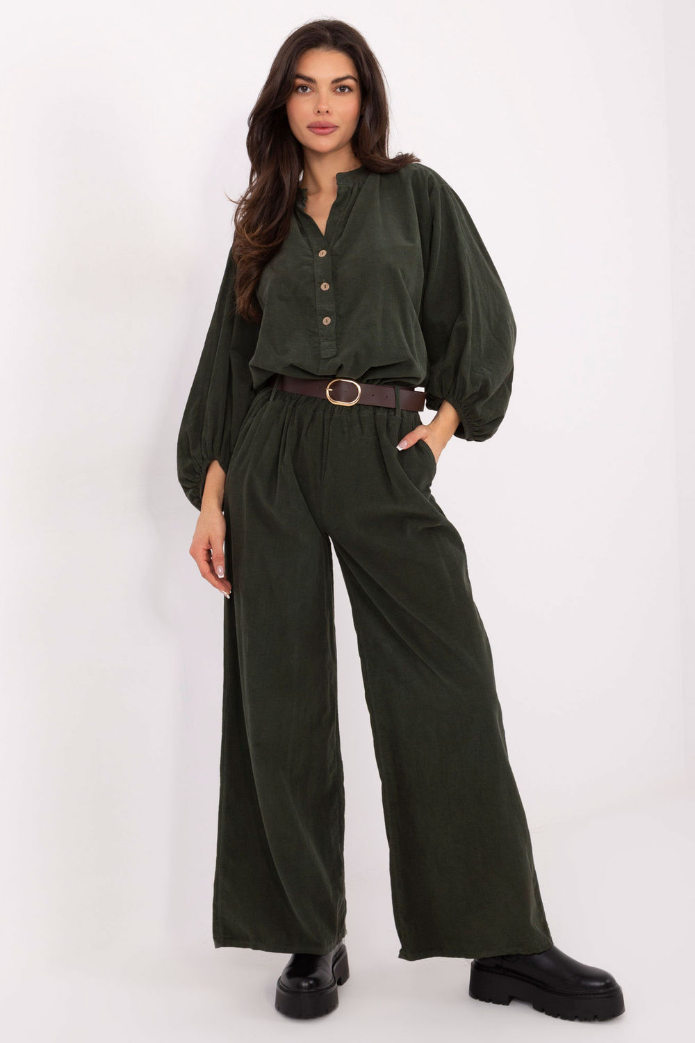 1100276 corduroy trousers model 220283 Italy Moda